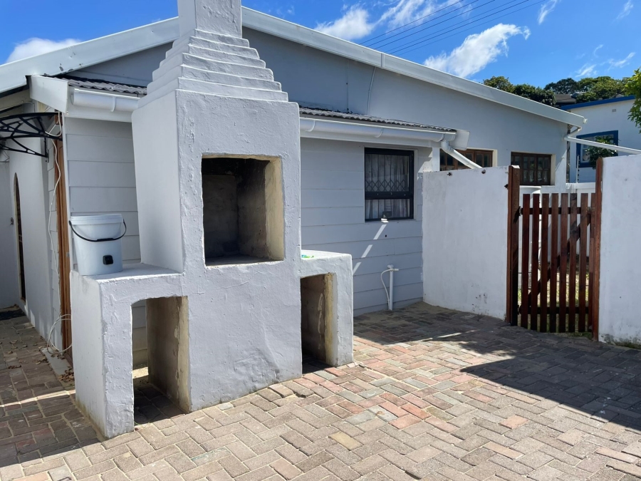 4 Bedroom Property for Sale in East Bank Eastern Cape